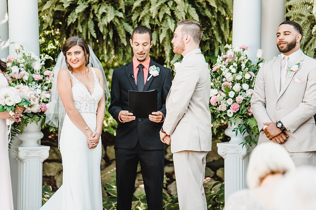 Wedding Day at Aberdeen Manor in Valparaiso Indiana_1666.jpg