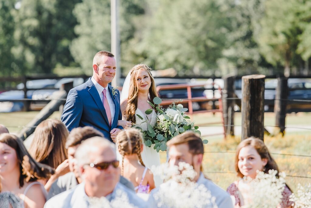A Wedding Day at Circle M Farms in Lincolnton North Carolina_2186.jpg