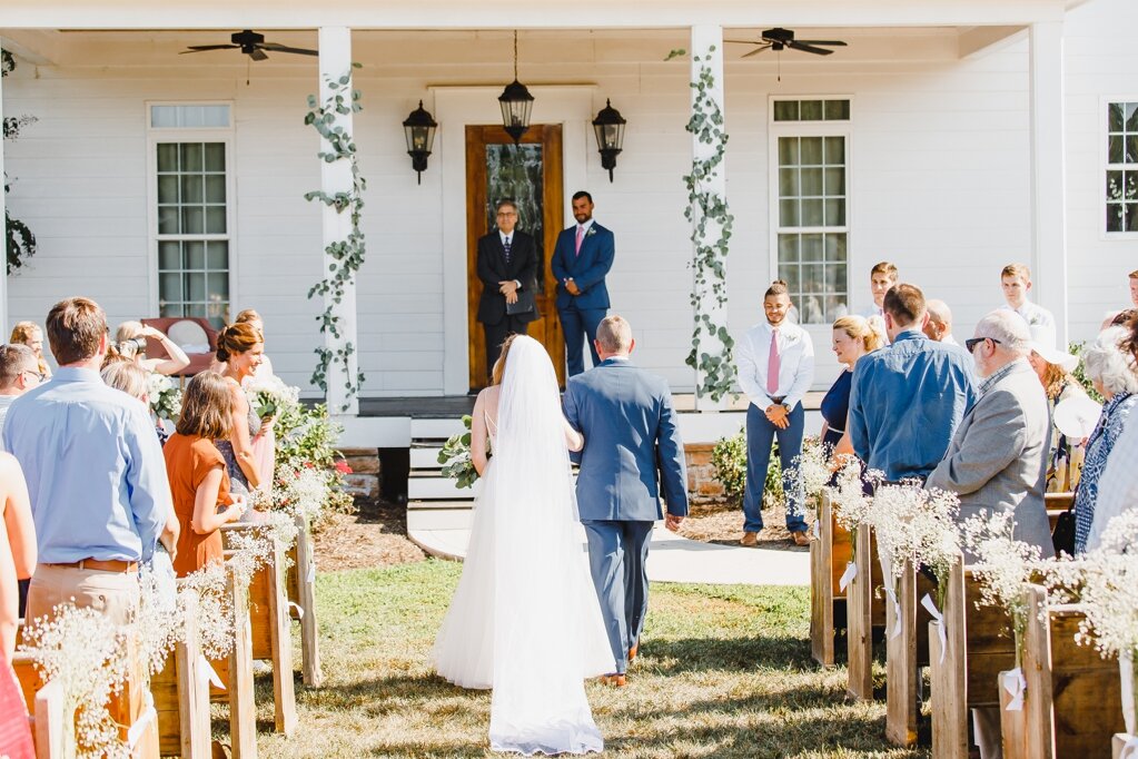 A Wedding Day at Circle M Farms in Lincolnton North Carolina_2190.jpg