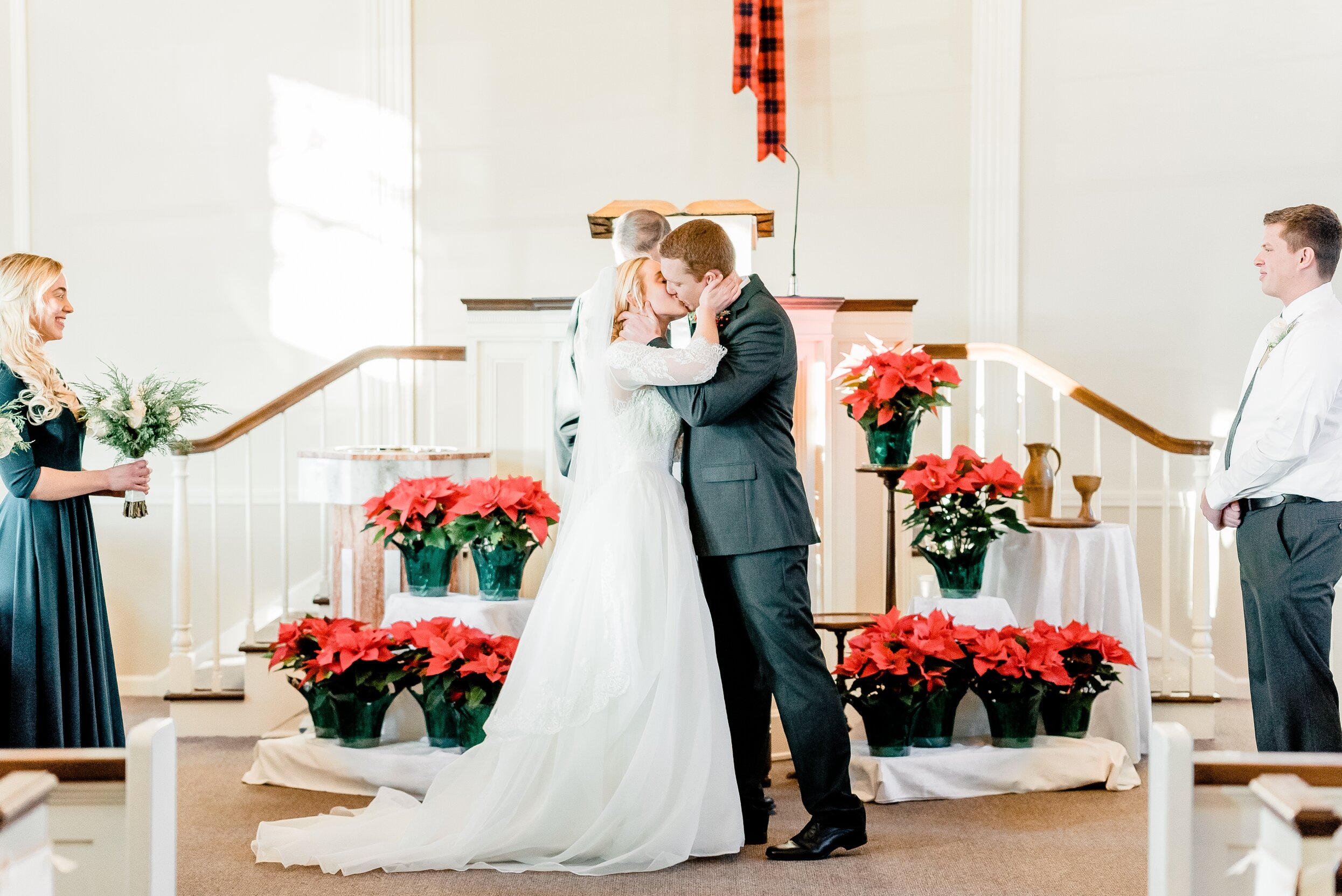 Intimate Wedding Day in West Lafayette Indiana by Sarah Elizabeth Photos_0178.jpg