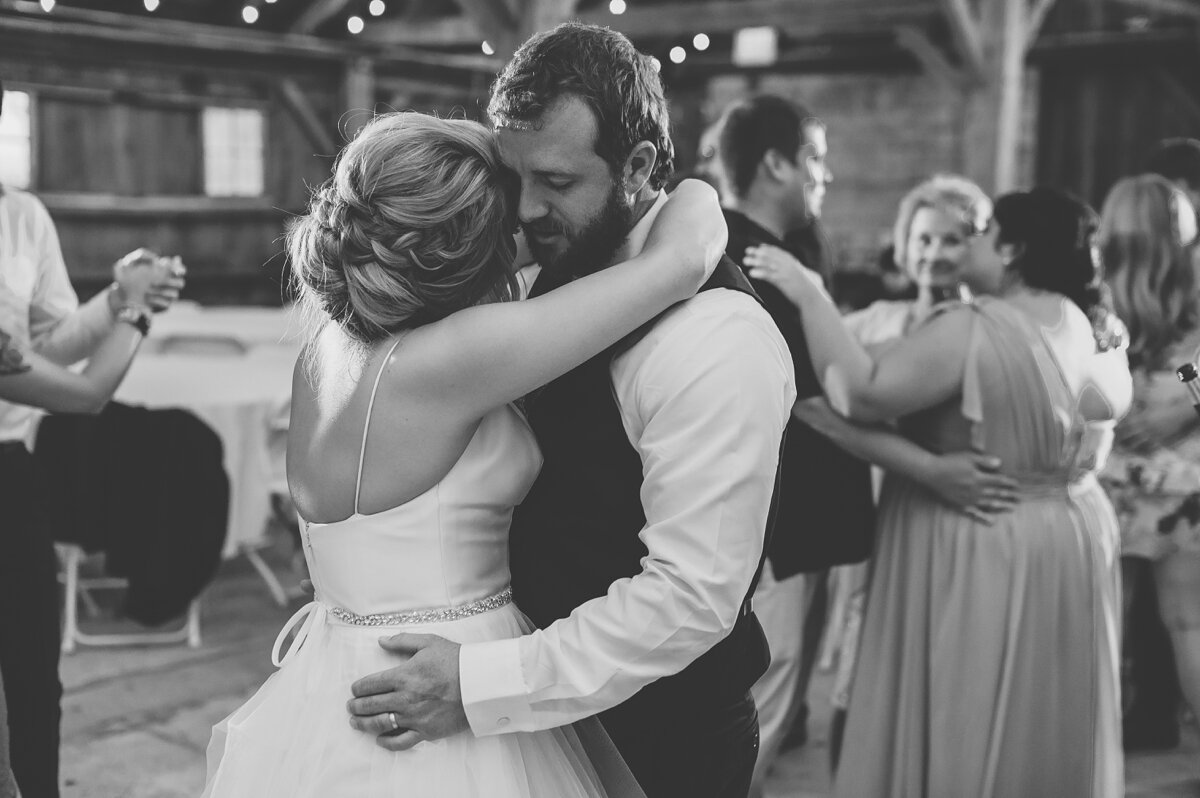 Indiana Wedding Day at The Willow Creek Barn in Frankfort Indiana_1434.jpg