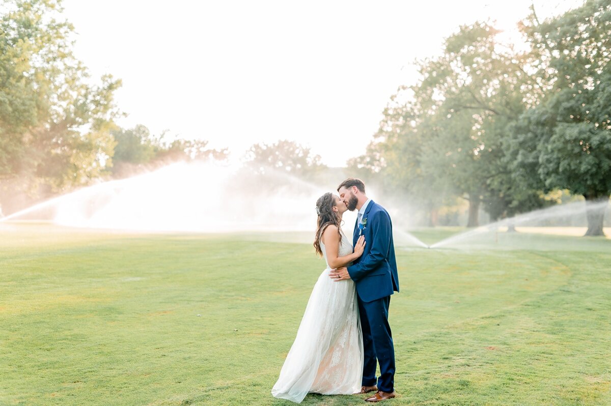 Indianapolis Wedding Photographer Wedding Day at Crawfordsville Country Club_1524.jpg