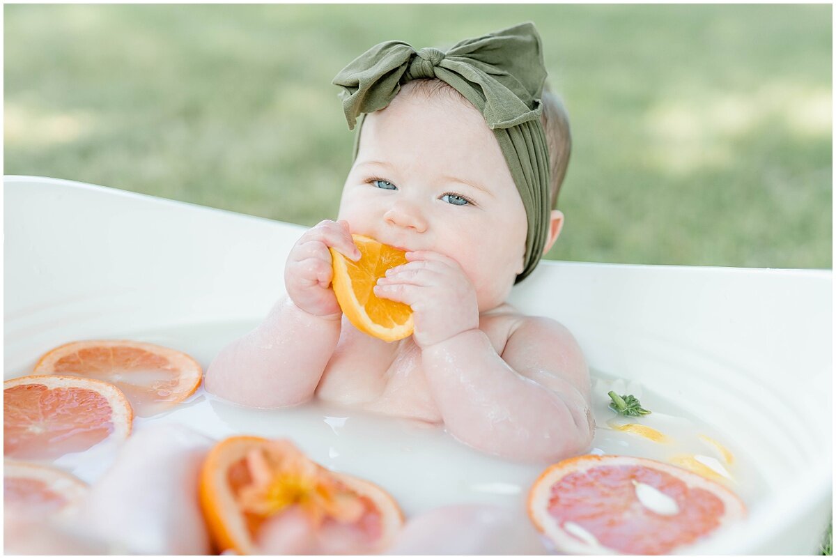 6-month Citrus Milkbath shoot by Sarah Elizabeth Photos_0982.jpg