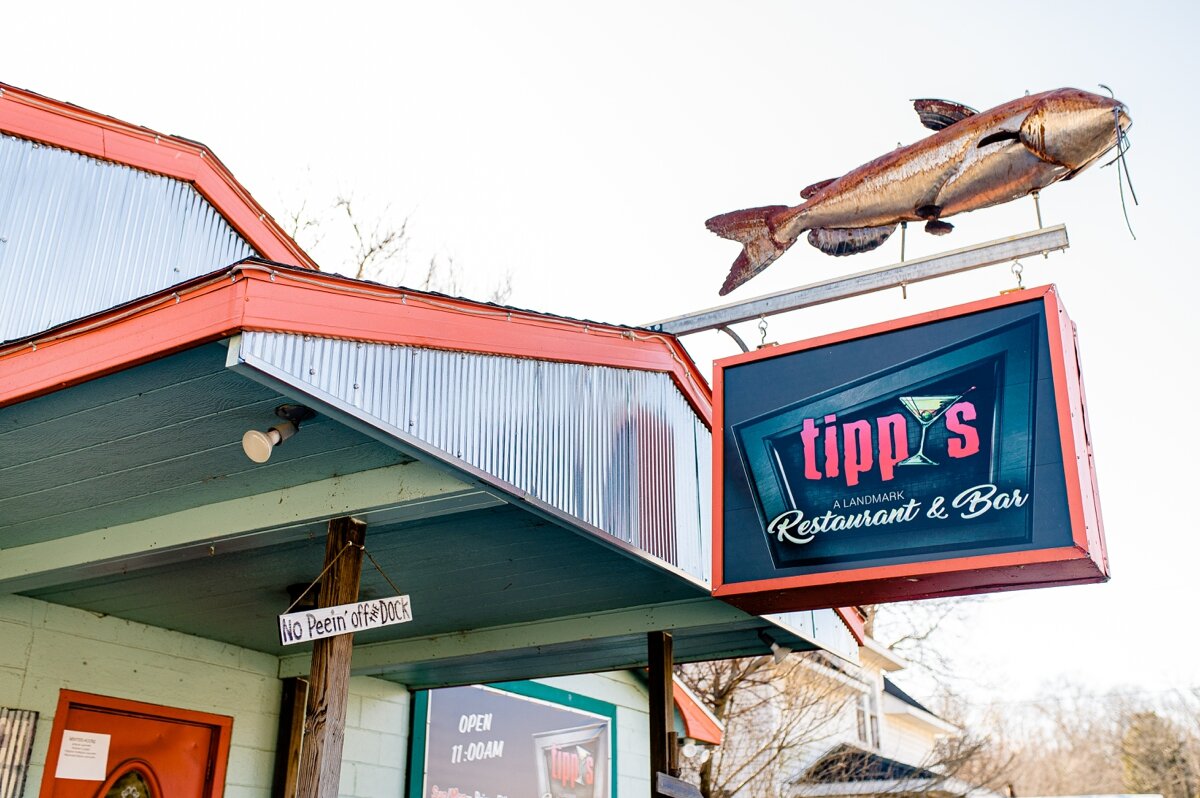 Tippy's Restaurant &amp; Bar